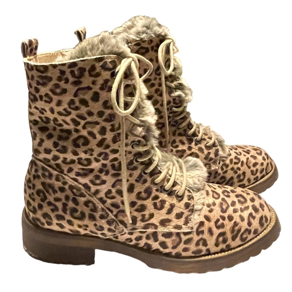 Very G Farrah Leopard Faux Fur Lace Up Ankle Moto Boot Inside Zip Women’s Sz 10